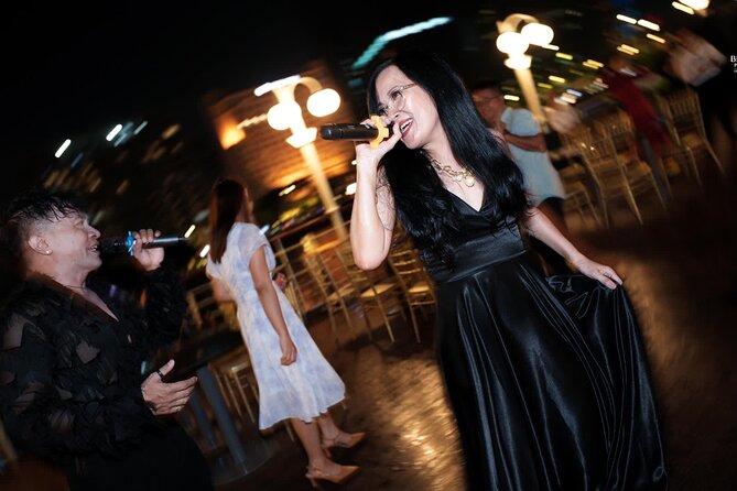 Ben Thanh Princess Luxurious Dining Cruise in Ho Chi Minh City - Live music, a magic show, and the evening mood