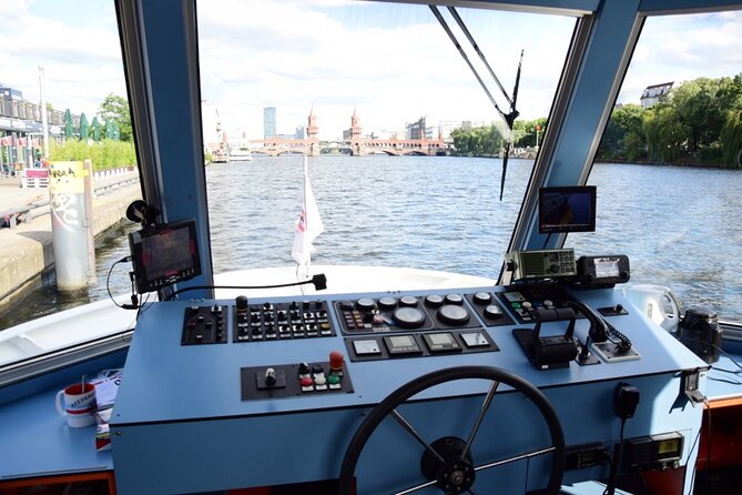 Berlin Capital 4-Course Sunset Dinner Cruise Including Drinks - Who will enjoy this cruise most?