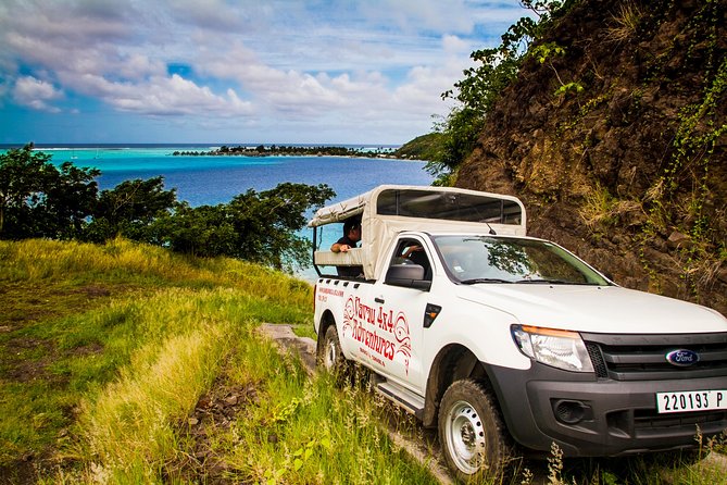Bora Bora Sunset Cruise and Dinner at St James restaurant - Who will enjoy this evening most?