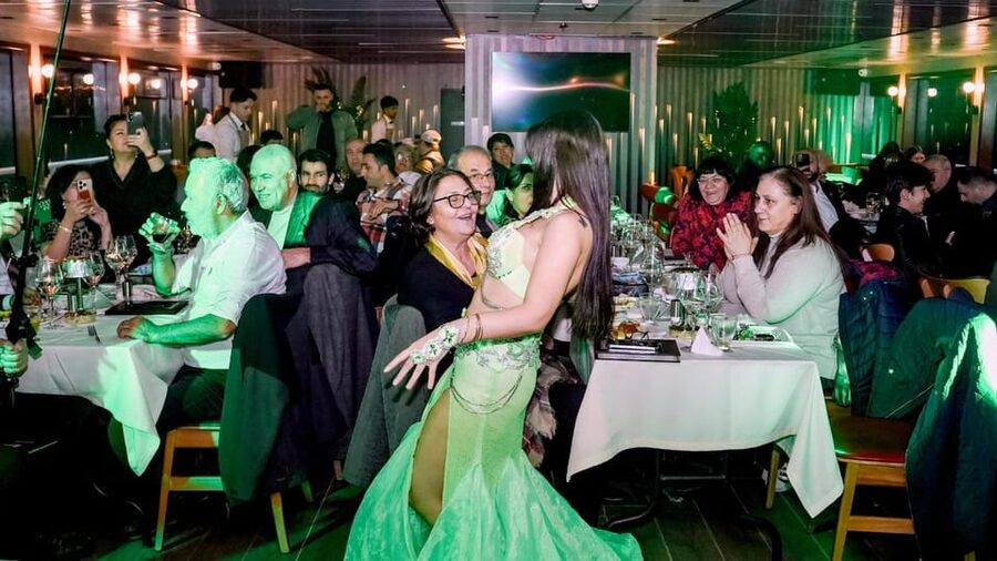 Bosphorus Dinner Cruise & Dance Shows with Private Table - Why a Bosphorus night cruise makes sense in Istanbul