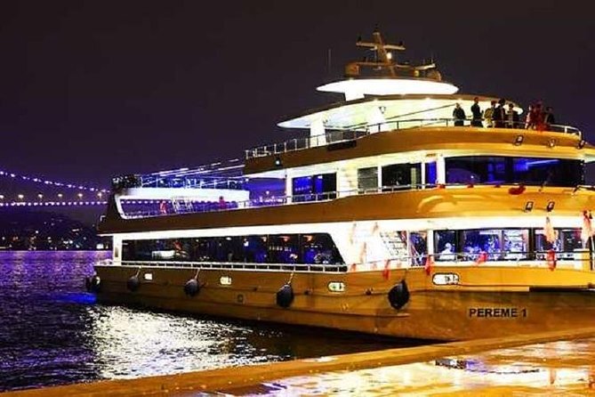 Bosphorus Dinner Cruise in Istanbul with Belly Dancing and Hotel Transfer - How the timing affects your night