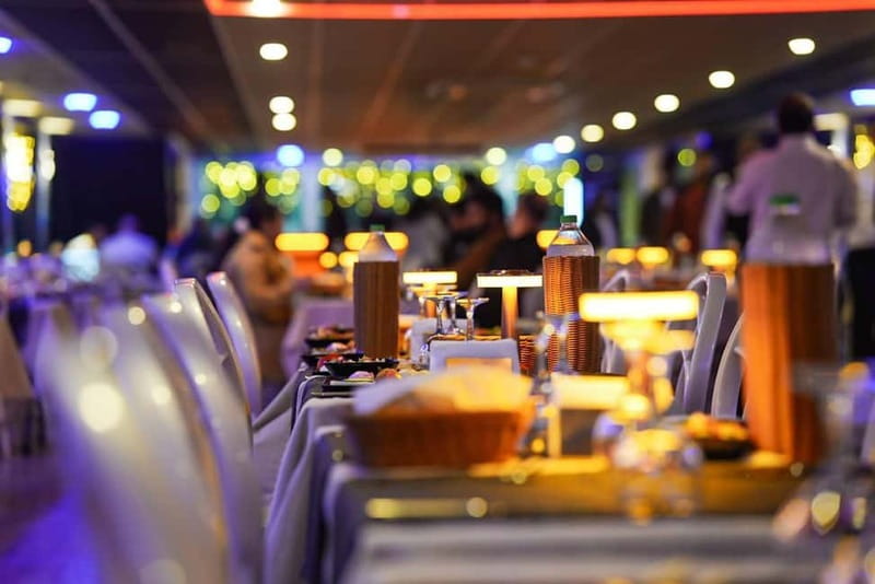 Bosphorus Dinner Cruise w/ Unlimited Drinks & Entertainment - What arrives on your dinner plate