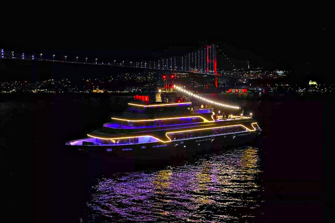 Bosphorus Dinner Cruise with Show and Private Table - Boarding near Kabataş and settling in