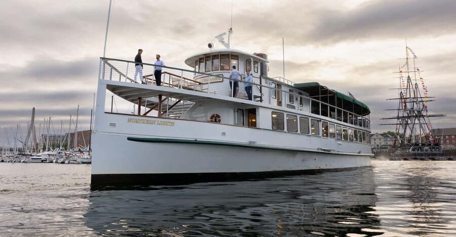 Boston Harbor: Winter Holiday Weekend Brunch Cruise - Holiday decor and the feel onboard