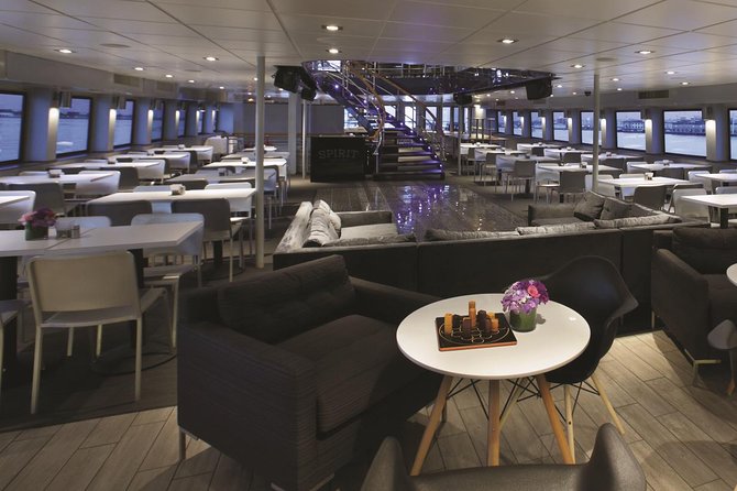 Boston Signature Lunch Cruise - The top deck is the best part of the boat