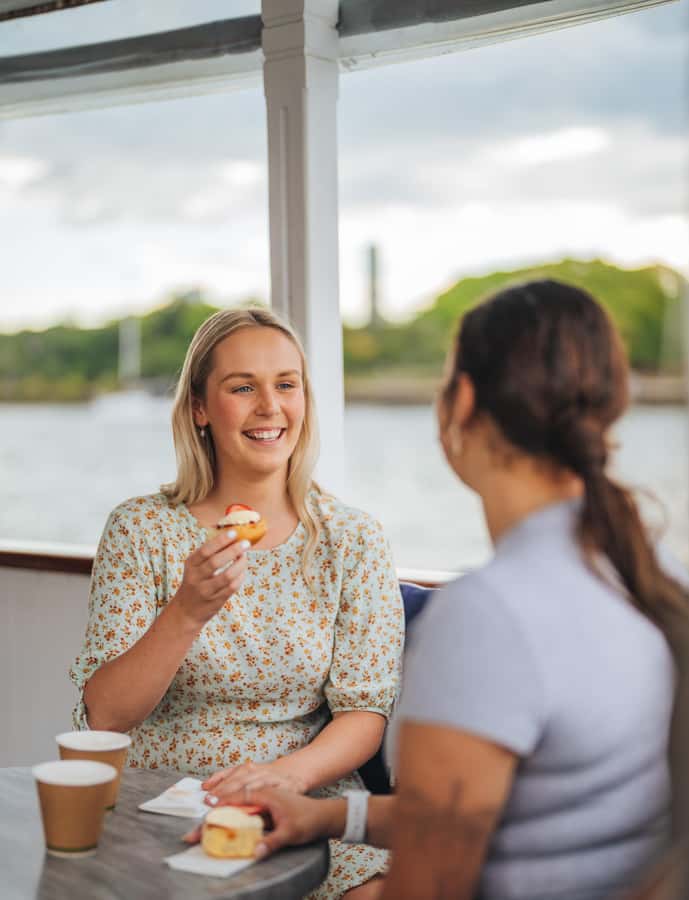Brisbane: Cruise to Lunch Package: 10:30am-2pm (3.5hr) - What you can order for lunch
