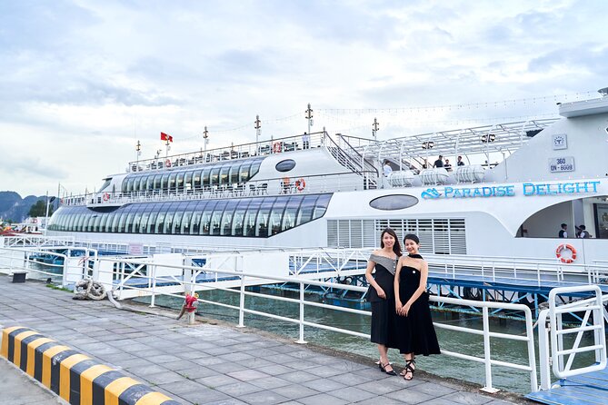 Buffet on Paradise Delight Dining Cruise Halong Bay Tour - What the $38 price includes