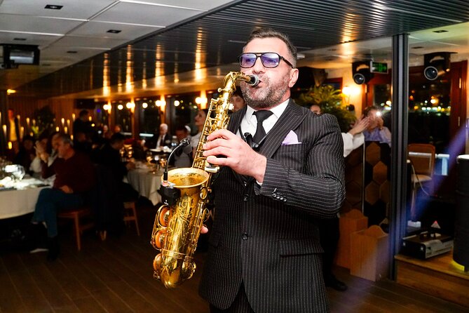 Butalux - Bosphorus Luxury Dinner Cruise - The luxury label needs a little perspective