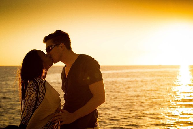 Cabo Escape Sunset Cruise with Dinner and Open Bar - El Arco, the natural centerpiece