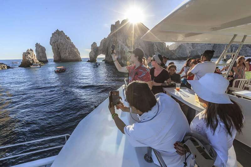 Cabo San Lucas: Sunset Dinner Cruise - Why this cruise works well for a Cabo evening