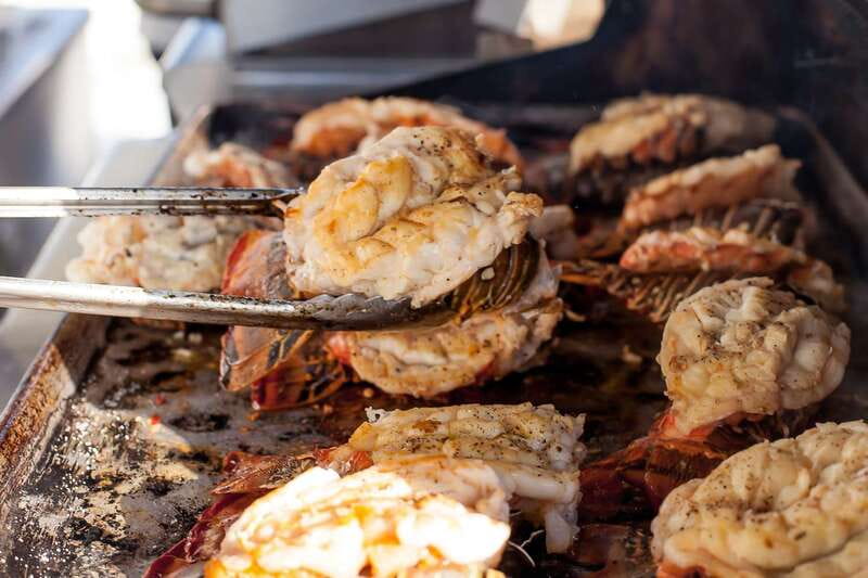 Cabo San Lucas: Sunset Dinner Cruise - Boarding near Cabo’s marina