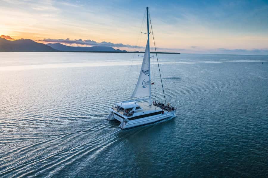 Cairns: Spirit of Cairns Dinner Cruise - Key points to know before boarding
