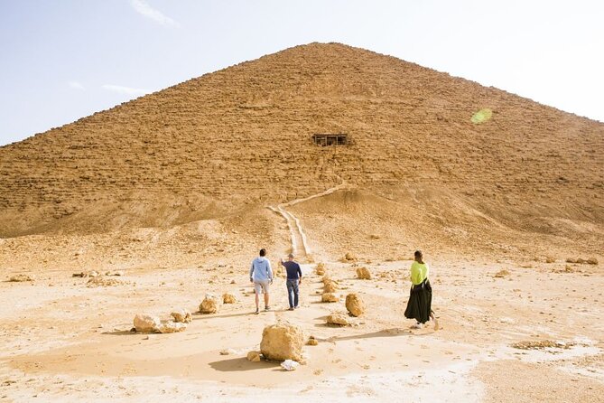 Cairo 2-Day Tour: Giza, GEM, Citadel, Bazaar & Nile Dinner Cruise - Guide service, transport, and pace