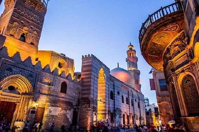 Cairo by Night and Dinner Cruise - Dinner with Egyptian Favorites