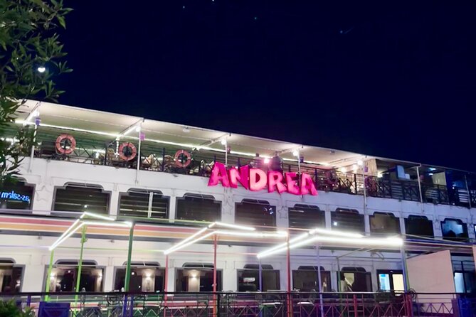 Cairo dinner cruise in Nile River ,Belly Dance and Tanura Show - What the boat experience is really like