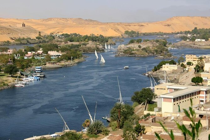 Cairo Dinner Cruise in Nile River With Belly Dancer & Tanora show - Quick points to know before booking