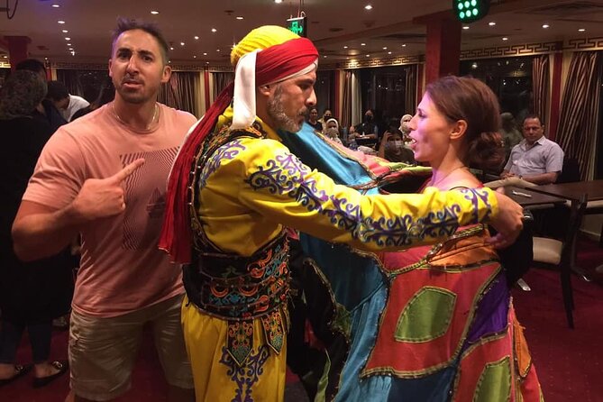 Cairo Dinner Cruise in Nile River With Belly Dancer & Tanora show - Choosing between 4-star, 5-star, and deluxe