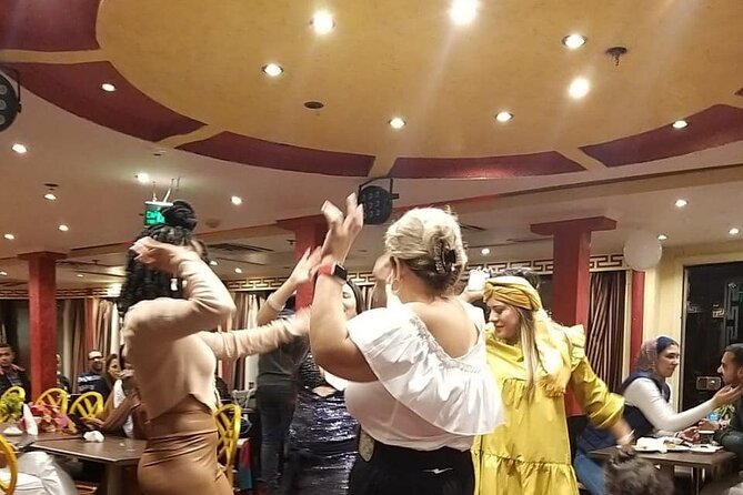 Cairo Dinner Cruise in Nile River With Belly Dancer & Tanora show - The buffet: useful, filling, and package-dependent