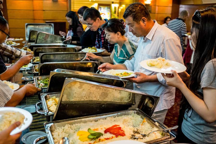 Cairo: Dinner Cruise on the Nile River - How much value do you get for $40?