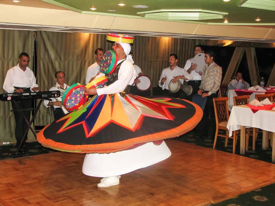 Cairo: Dinner Cruise on the Nile River with Entertainment - Practical tips for a smoother night