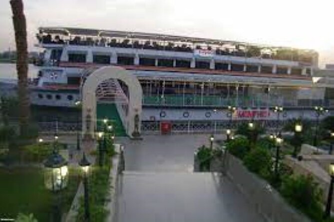 Cairo Dinner Cruise on the Nile River with Pickup And Drop off - Who will enjoy this cruise most