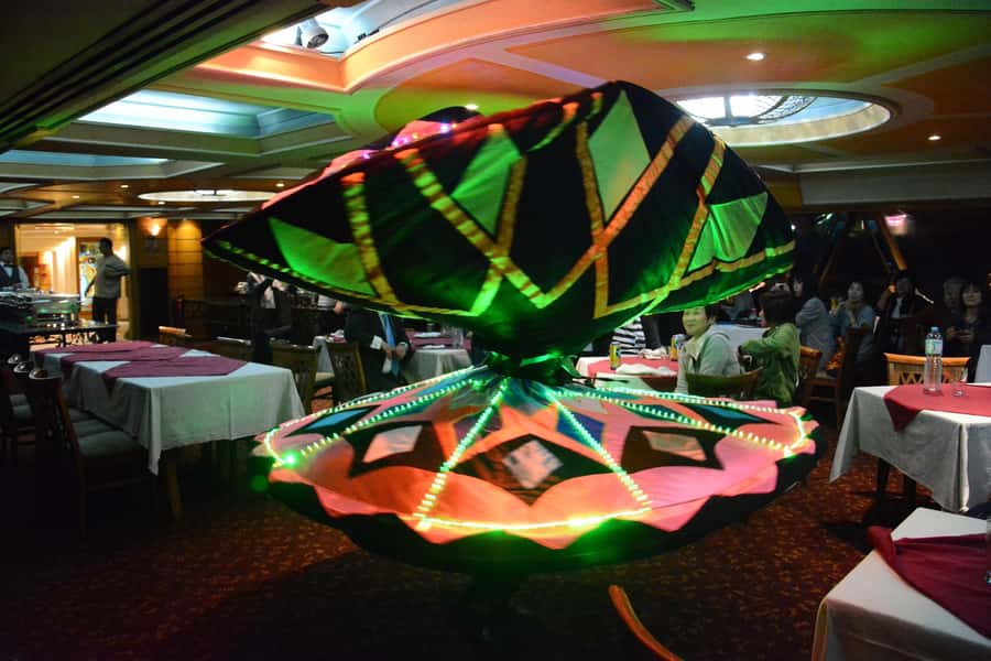 Cairo: Dinner Cruise on the Nile River - Boarding the Nile Crystal and finding your place