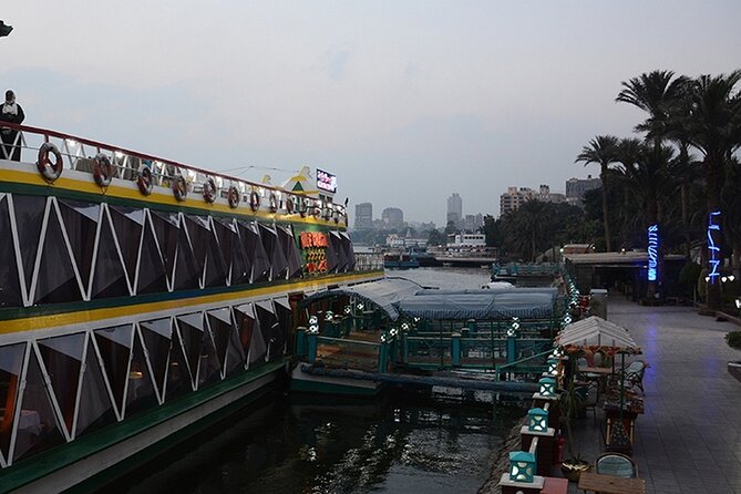 Cairo/Giza: Nile Sunset, Dinner Cruise, Show & Private Transfer - Key points at a glance