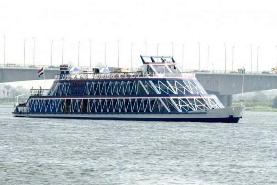 Cairo: Nile Dinner Cruise with Belly Dancer Show and Music - Key points to know before booking
