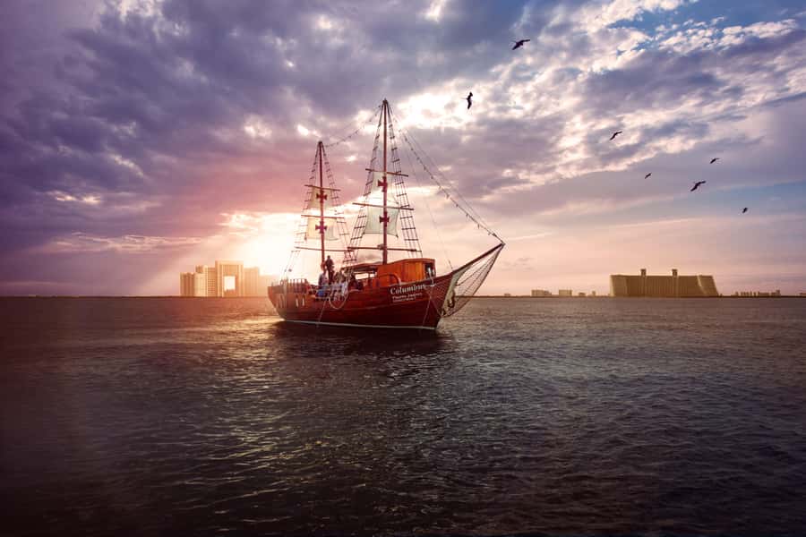 Cancún: Columbus Dinner Cruise and Sky Wheel Pass Go - Is $109 per person a fair price?