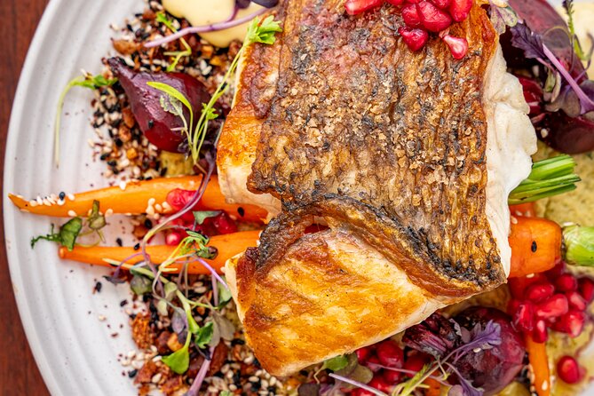 Cape Adieu Darwin Sunset Dinner Cruise - A four-course Taste of the Top End