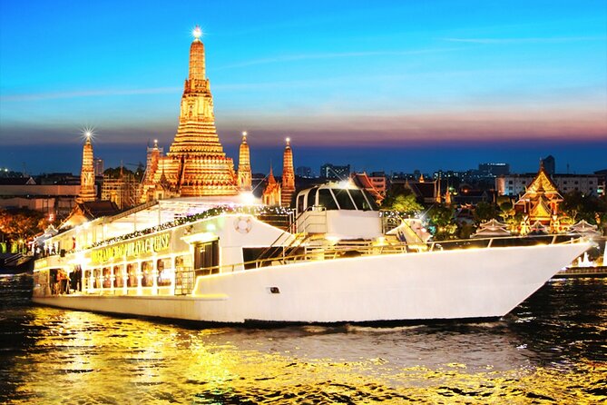 Chaophraya Cruise Dinner Cruise Along With Chao Phraya River Bangkok - The first views from Phra Pin-klao Bridge