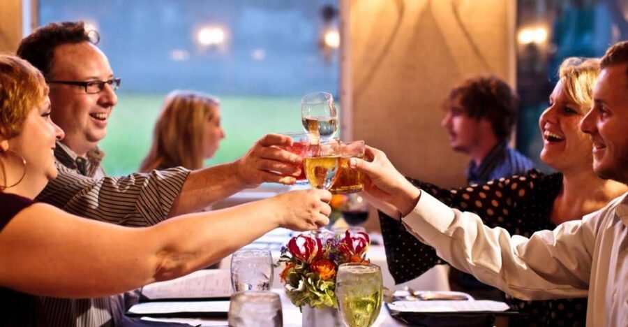 Charleston: Luxury Harbor Dinner Cruise - The Three-Course Dinner and What to Expect