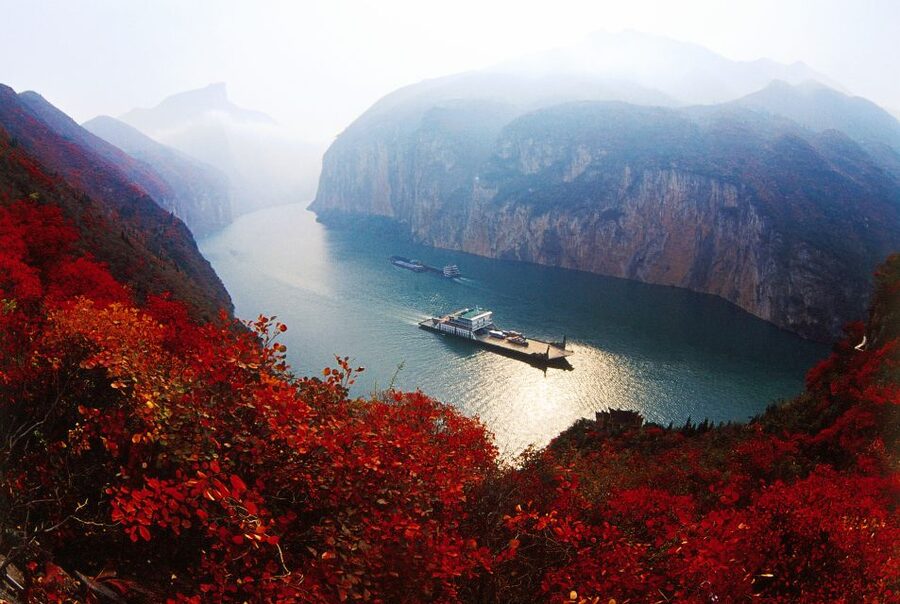 Chongqing: Yangtze River Cruise with Meals and Accommodation - Day two: Taiji and Fengdu Ghost City