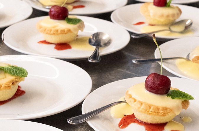 Christmas Lunch Cruise on Newcastle Harbour - What the $60.97 price gets you