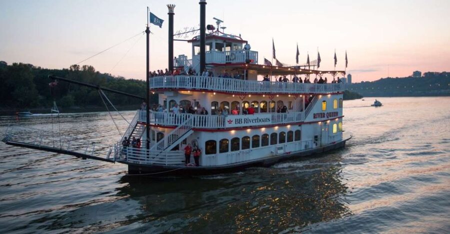 Cincinnati: Ohio River Cruise with Buffet Dinner - What arrives at the buffet
