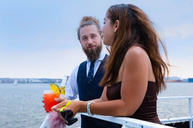 City Cruises Baltimore: Signature Lunch Cruise - What happens during the two-hour sailing