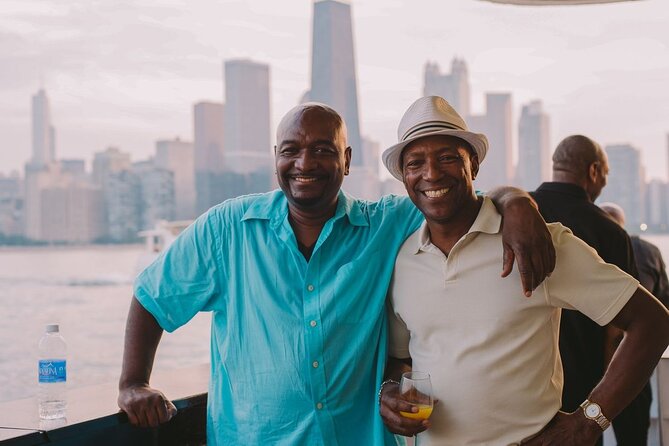 City Cruises Chicago: Fireworks Signature Dinner Cruise - Reserved seating, music, and the party atmosphere