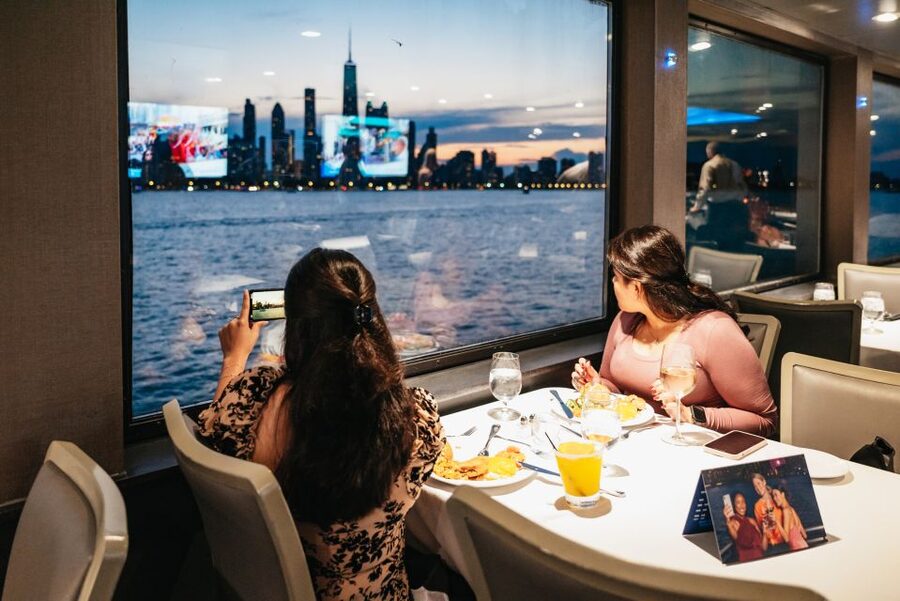 City Cruises Chicago: Lake Michigan Lunch or Dinner Cruise - Final call: book for the full outing, not just the view
