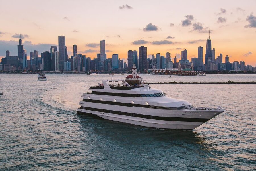 City Cruises Chicago: Premier Lunch or Dinner Cruise - Key points before you book