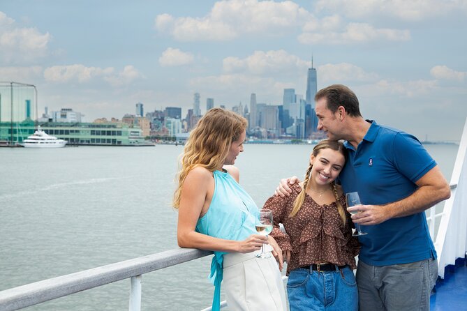 City Cruises New York Bateaux Premier Lunch Cruise - Should you book the Bateaux Premier Lunch Cruise?