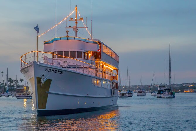 City Cruises Newport Beach: Orange County Premier Dinner Cruise - What happens from boarding to the final harbor view