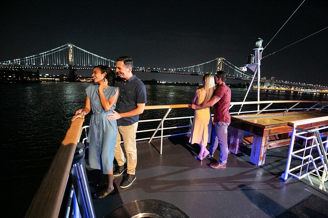 City Cruises Philadelphia: Signature Dinner Cruise with Buffet - Key points to know before boarding