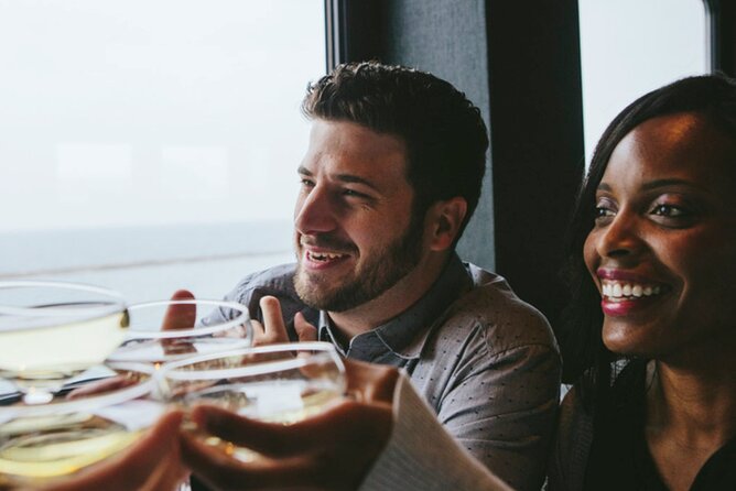City Cruises Philadelphia: Signature Dinner Cruise with Buffet - Who will get the most from this cruise