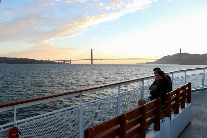 City Cruises San Francisco: Signature Dinner Cruise - Dinner is included, but the format may vary