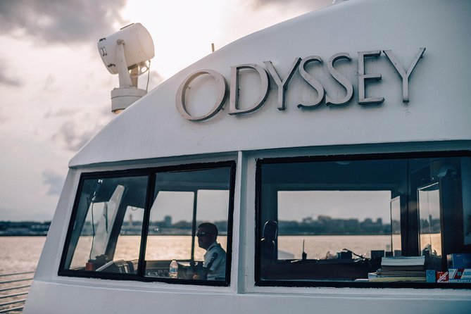 City Cruises Washington DC: Premier Dinner Cruise - Boarding at Washington’s Wharf