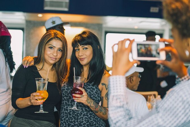 City Cruises Washington DC: Signature Mimosa Brunch Cruise - Washington Monument views from the water