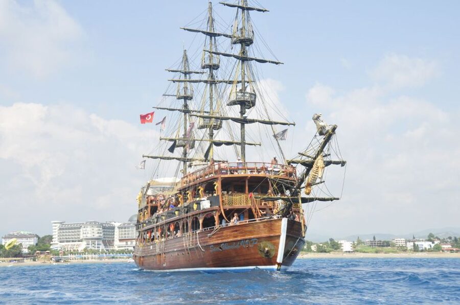 City of Side: Manavgat River Boat Lunch Cruise & Bazaar Tour - The optional Manavgat Waterfall stop