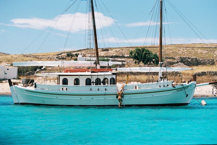 Corfu Town: Full-Day Cruise with Lunch, Drinks & Swim Stops - What the boat is like in practice