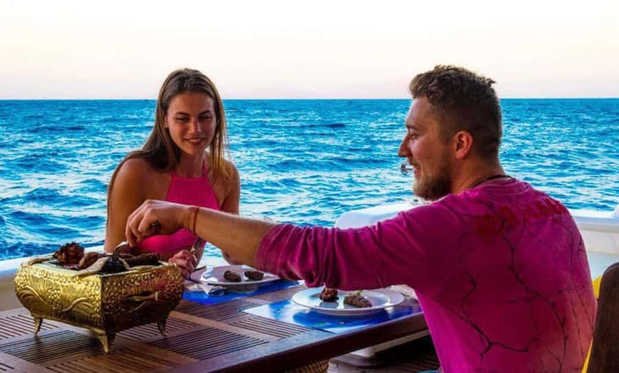 Dahab: luxury Snorkeling cruise with buffet lunch - A Short Cruise With a Big Red Sea Payoff