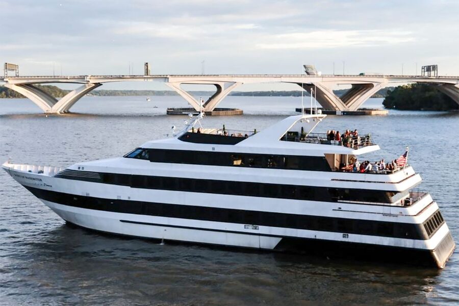 DC: City Cruises Buffet Brunch, Lunch, or Dinner Cruise - Dining at a private table